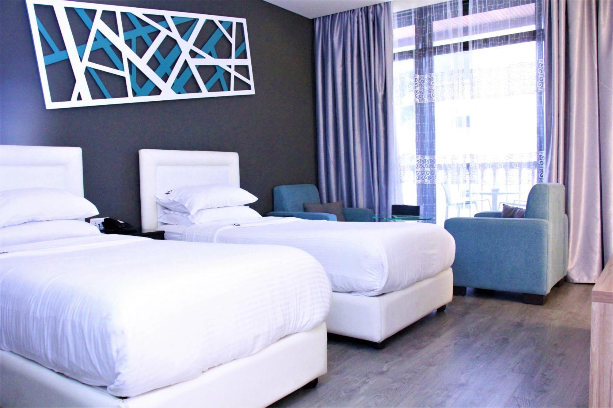Beverly 4*