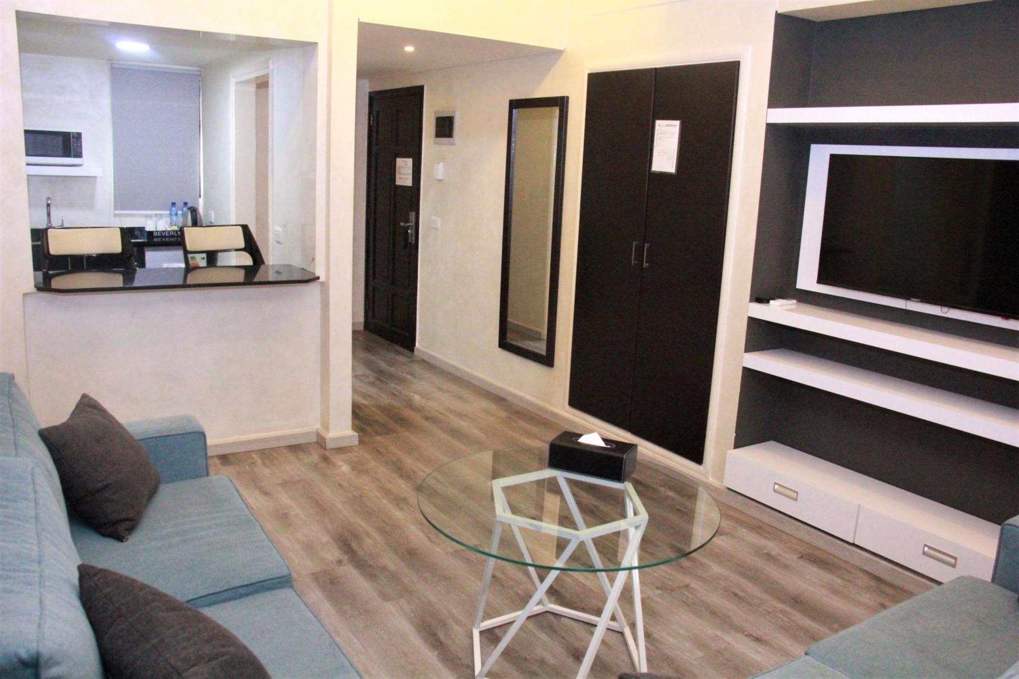 Beverly Hotel 4*