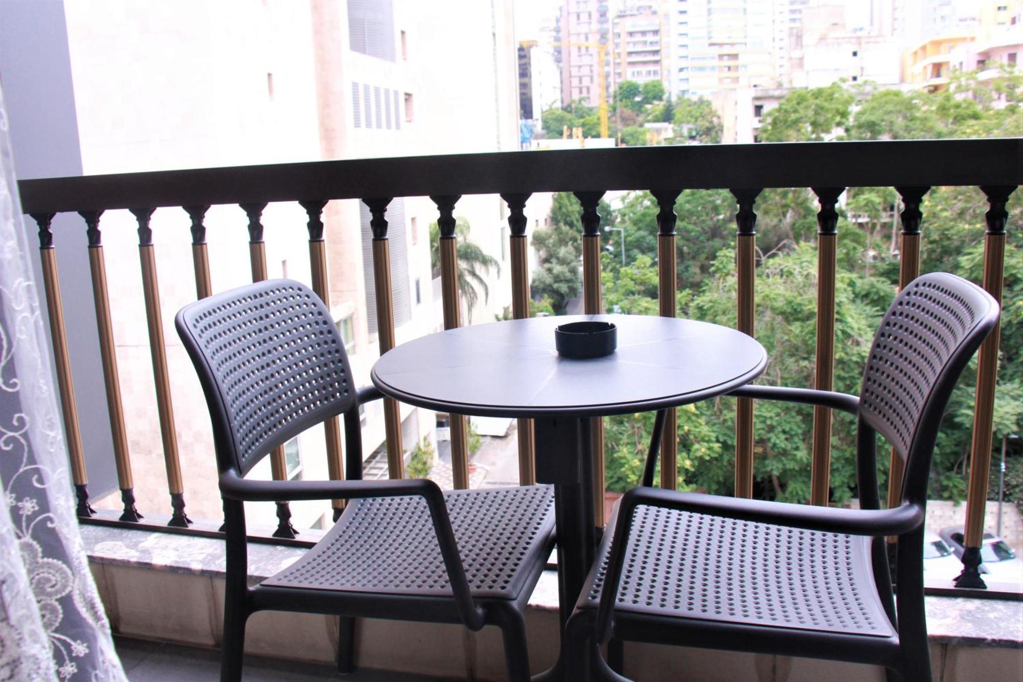 Beverly Hotel 4*